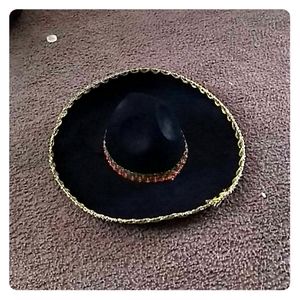 Mariachi hat